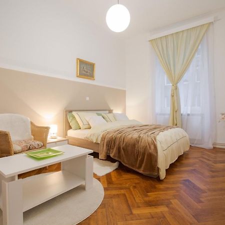 Apartman Manja Zagreb Extérieur photo