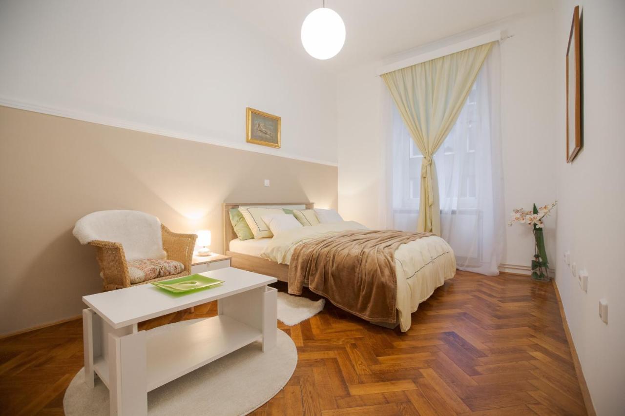 Apartman Manja Zagreb Extérieur photo